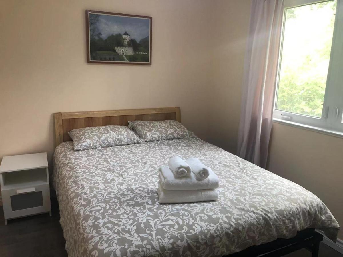 Cozy 3 Room Bungalow In Midtown Τορόντο Εξωτερικό φωτογραφία